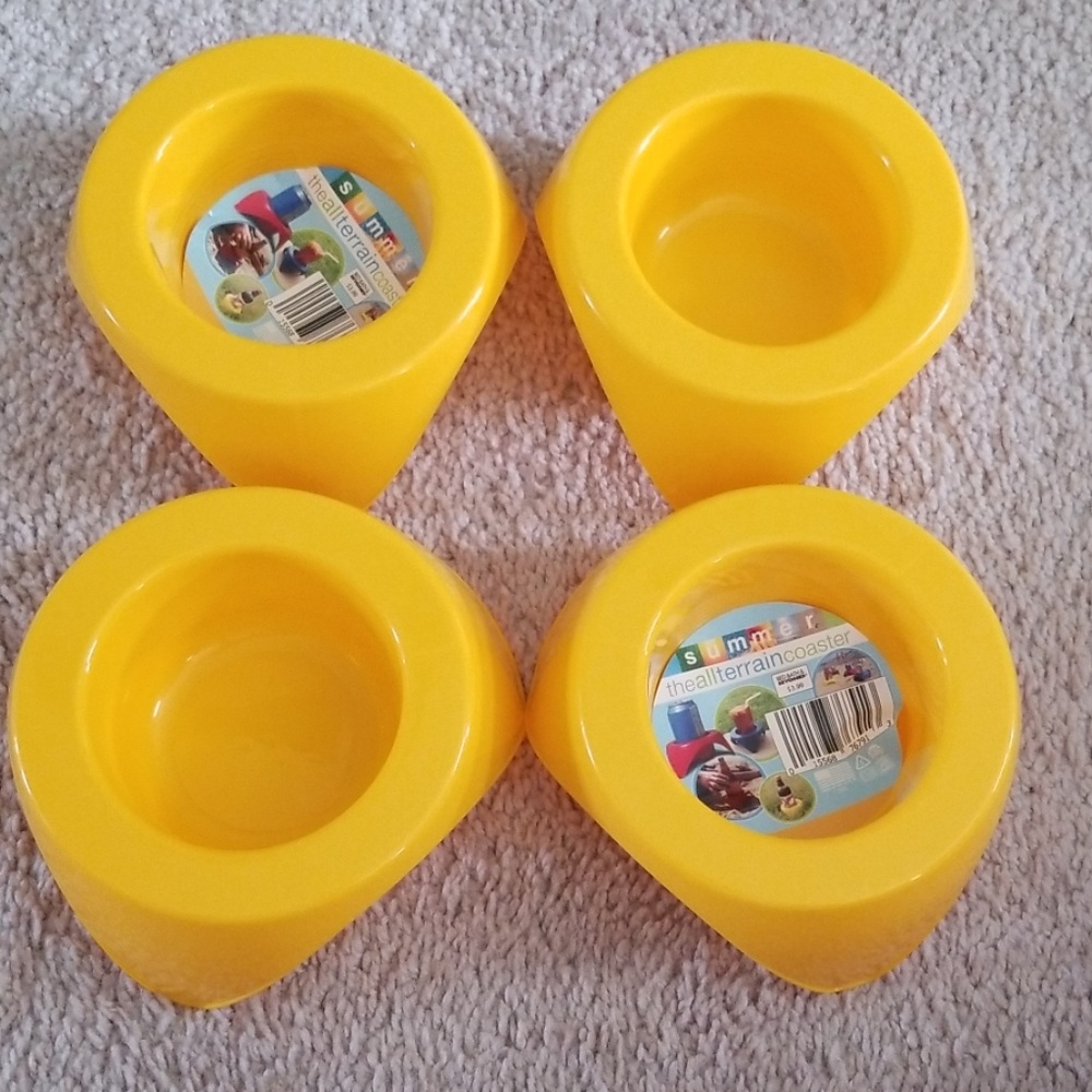 Outdoor beverage coasters